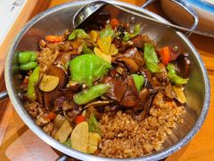 -老滇山寨•云南特色菜•地方菜•民族风情歌舞表演(金碧店)