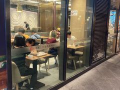 门面-黄记煌三汁焖锅(欢乐海岸店)