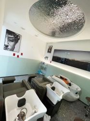-U·NI SALON 造型