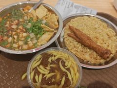 -柳州肥姨妈大骨螺蛳粉(万达中心店)