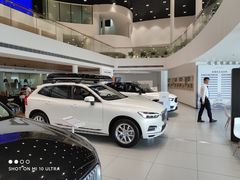 -杭州中沃沃尔沃4S店(滨江区店)