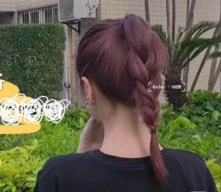 -PE SALON