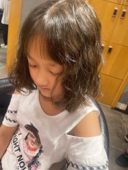 -时尚殿堂明星门店