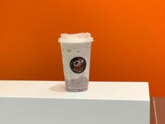 -CoCo都可(湖滨银泰店B区店)