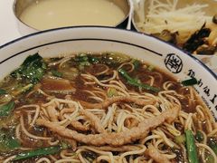 -镇南锅盖面馆(解放路店)