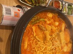 -WOW LUCKY创意韩料(龙阳广场店)