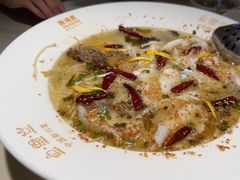 -渔语鱼酸菜鱼新川菜(来福士店)