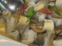 -驻海渔市(置信店)