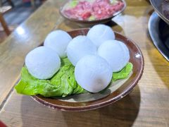 腊肉汤圆-正南齊北重庆老火锅(光华村直营店)