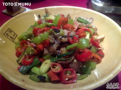农家小炒黑毛猪肉-深山老屋(国顺东路店)