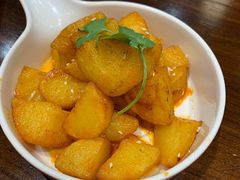 -老蚌埠烤串·新派烧烤·油边王(工农路店)