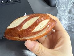 美式香葱碱水面包-WHEN PIGS FLY当猪飞