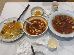 -犇逸·乐山跷脚牛肉·四川现炒(览海店)