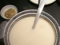 -麻六记(凤凰汇店)