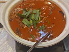 -霄汉牛三鲜湖北砂锅菜(万松园2店)