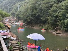 -安吉龙王山峡谷漂流