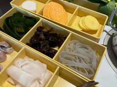 -呷哺呷哺 黄金牧场 (中发百旺店)