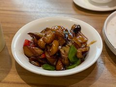 地三鲜-上关雪東北菜(中房金谊店)