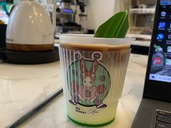 -red donkey coffee