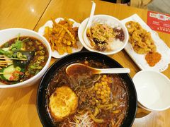 -蓉李记成都名小吃(武汉菱角湖万达店)