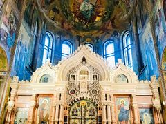 -滴血救世主教堂