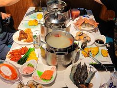 -领鲜活海鲜榴莲自助火锅(东门店)