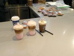 -瑞幸咖啡(凤凰海负一楼美食街店)