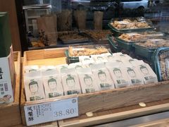 面包甜点陈列柜-泸溪河桃酥(长乐路店)