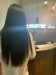 -时尚殿堂明星门店