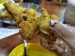 -BHC炸鸡(明洞总店)