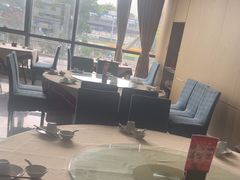 -方鼎食府
