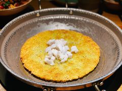 底边锅巴-吃饭皇帝大(长宁龙之梦店)