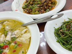 -椒香川流不息川菜馆(二七北路店)