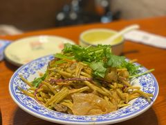 -荣鹏风味烀饼总店