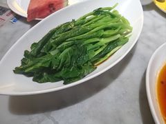 -渝信川菜 · 川味家常菜(财富购物中心店)