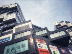 -资和信百货商场