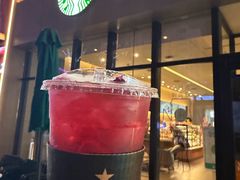 -星巴克臻选(威海威高广场店)