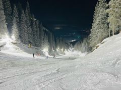 -丝绸之路山地度假区滑雪场