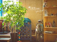 -84那年咖啡馆(李沧万达店)