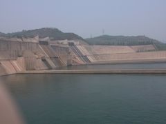 -黄河小浪底水利枢纽风景区