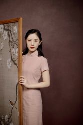 -城南旧影 旗袍全家福摄影写真体验馆