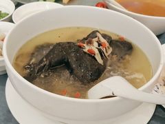 -满江红四季餐厅 · 国家五钻级酒家(新纪元大酒店店)