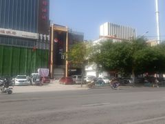 -万达广场(龙湖店)