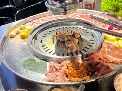 -哈哈碳都·牛肋条无限自助烤肉(宝龙店)