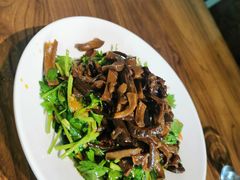 -聚缘堂·海鲜私房菜(松岭路店)