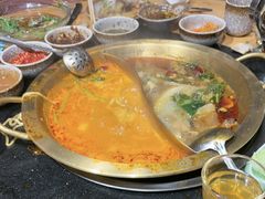 牛排锅-顶顶汤火牛排火锅·经典铜锅涮肉