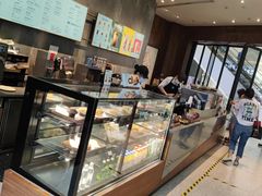 面包甜点陈列柜-星巴克(凯德晶萃店)