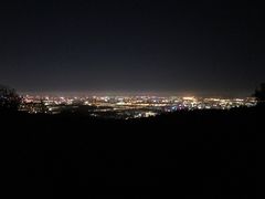 -鬼笑石后山停车场