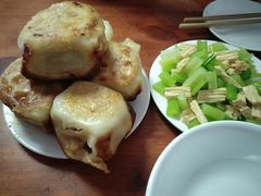 -宝瑞门钉肉饼店