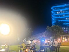 -JW万豪厨房餐厅·滨海草坪烧烤·海鲜·海景(三亚绿发山海天JW万豪酒店)